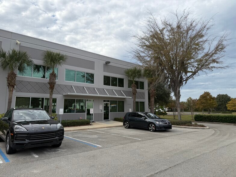 More Photos Of 6457 Hazeltine National Dr, Orlando Warehouse For Sale