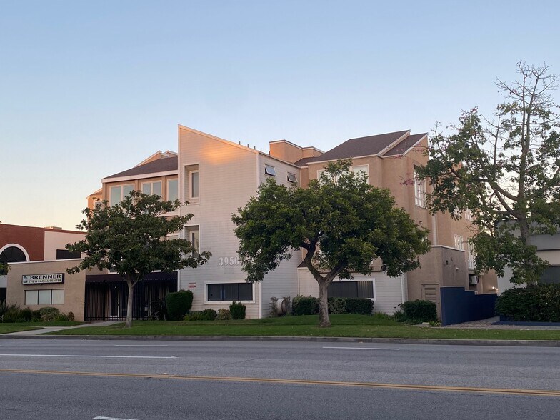 More Photos Of 3950 Long Beach Blvd, Long Beach Medical For Lease