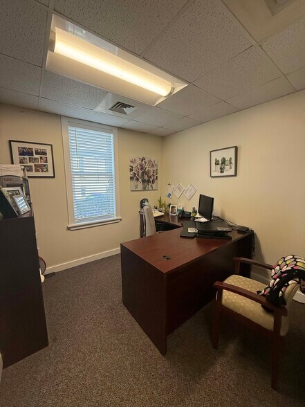 More Photos Of 4847 Hamilton Blvd, Allentown Office For Lease