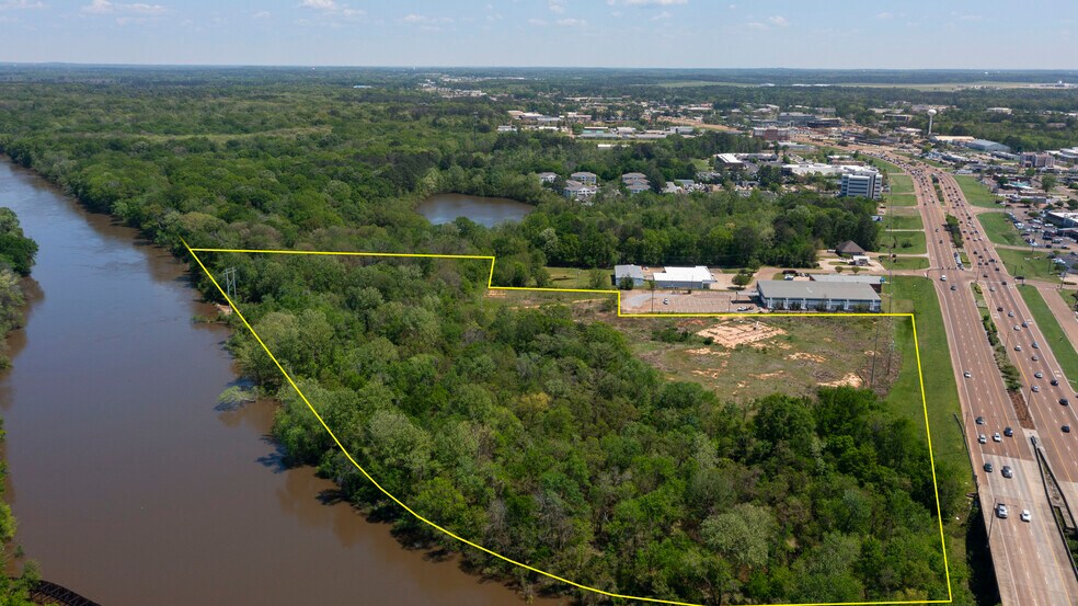 More Photos Of 2280 Lakeland Dr, Flowood Land For Sale