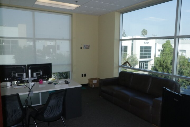 More Photos Of 2816 Columbia St, Torrance Light Distribution For Lease