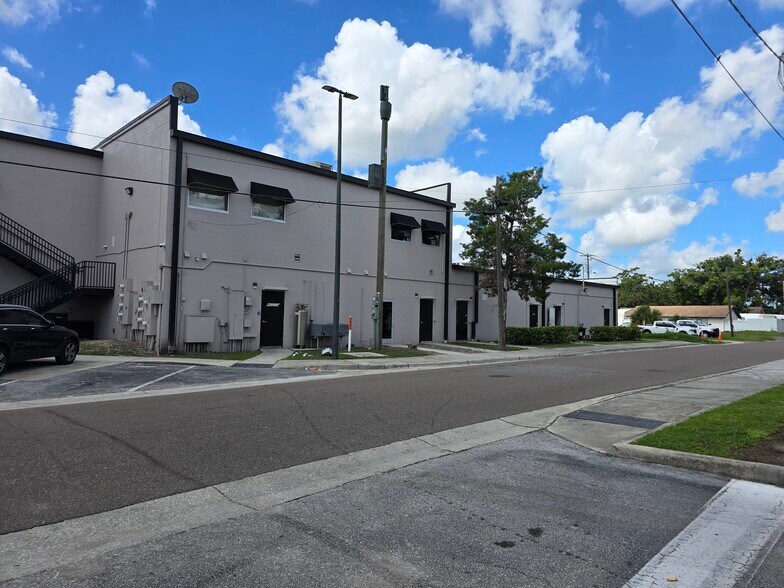 More Photos Of 2513 W Hillsborough Ave, Tampa Unknown For Lease