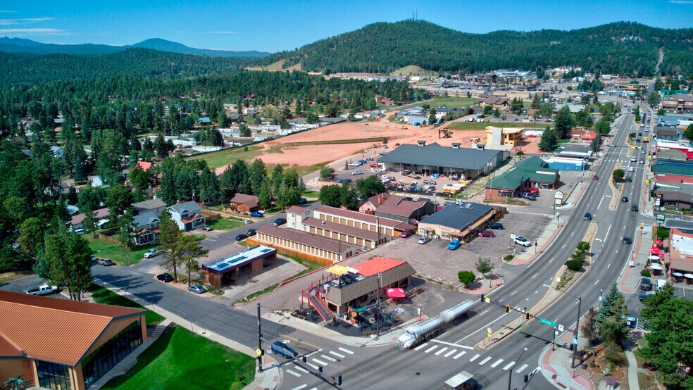 More Photos Of 121 E Highway 24, Woodland Park General Retail For Sale