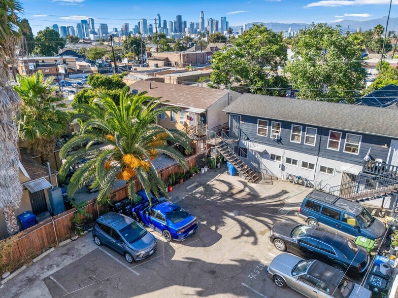More Photos Of 1323 E Adams Blvd, Los Angeles Apartments For Sale