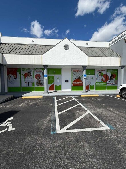 Primary Photo Of 2003 McCoy Rd, Orlando General Retail For Lease