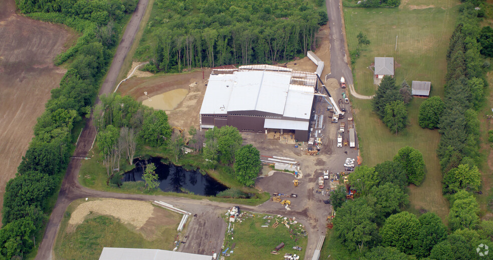 Primary Photo Of 5205 Cleveland Massillon Rd, Norton Manufacturing For Lease