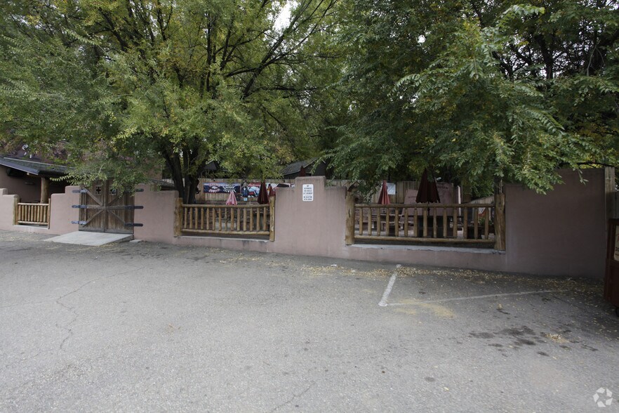 More Photos Of 160 E Main St, Lyons Restaurant For Sale