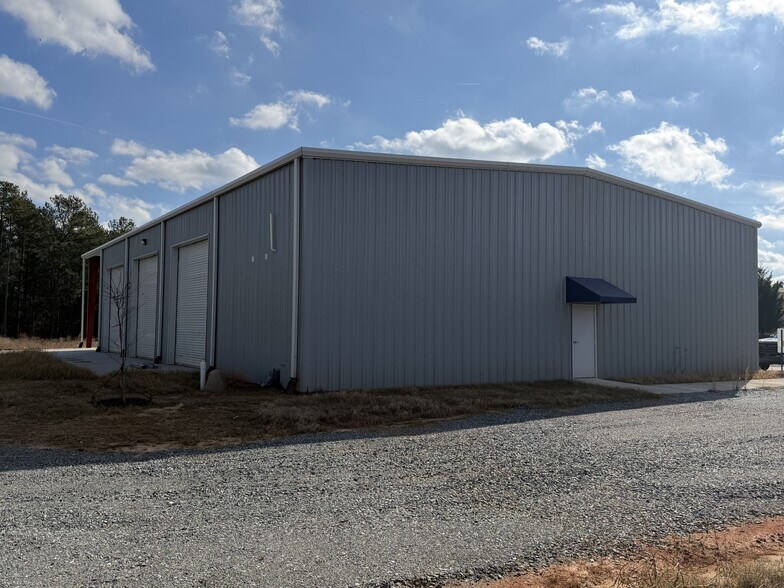 More Photos Of 552 Colonels Pointe Pky, Richburg Industrial For Lease