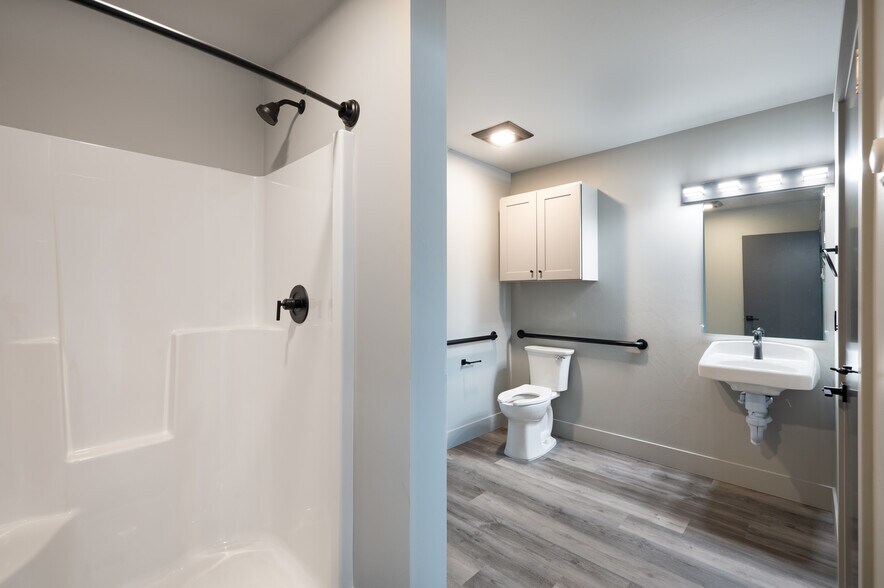 More Photos Of 203 Fletching Way, Belgrade Flex For Sale