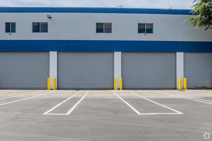 More Photos Of 5555 Broadway, American Canyon Warehouse For Sale