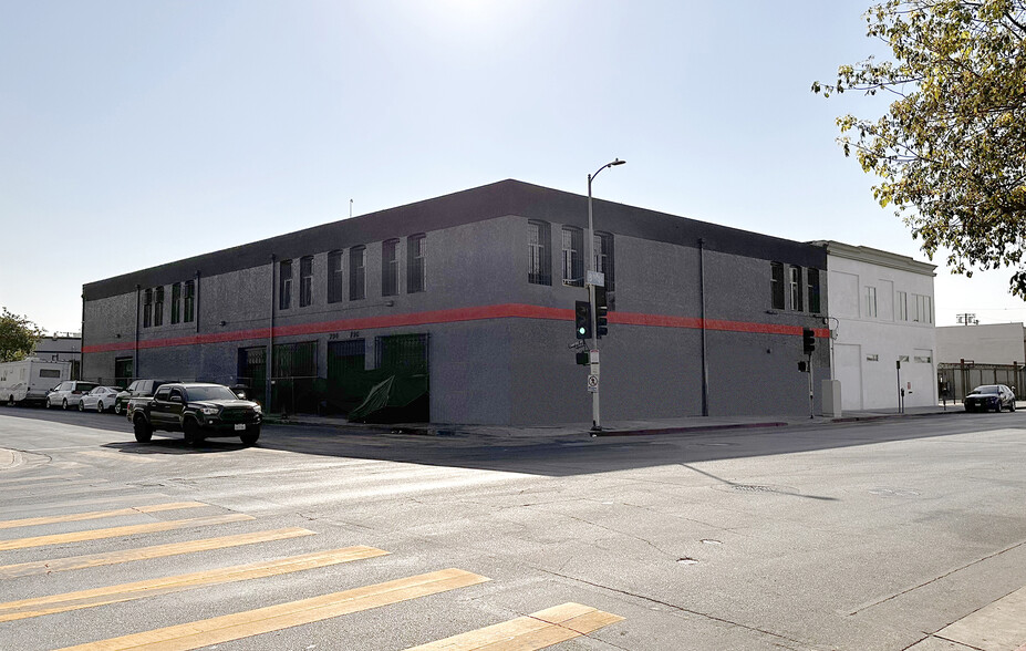 Primary Photo Of 901 E 8th St, Los Angeles Warehouse For Lease