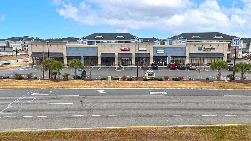 More Photos Of 3370-3392 Yampa St, Sumter Freestanding For Lease