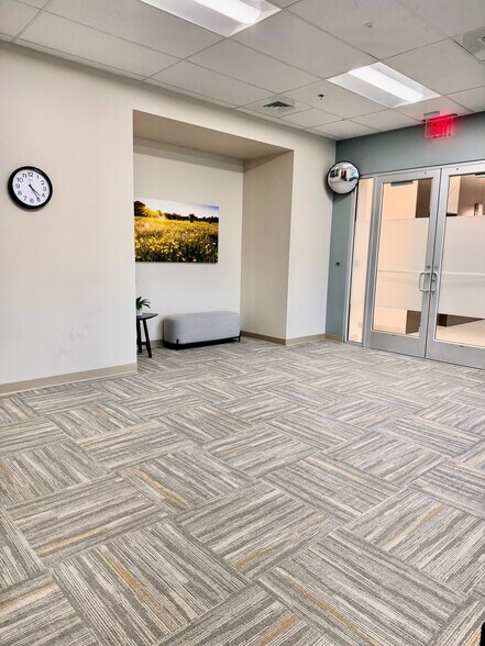 More Photos Of 5668 Edwards Ranch Rd, Fort Worth Medical For Lease