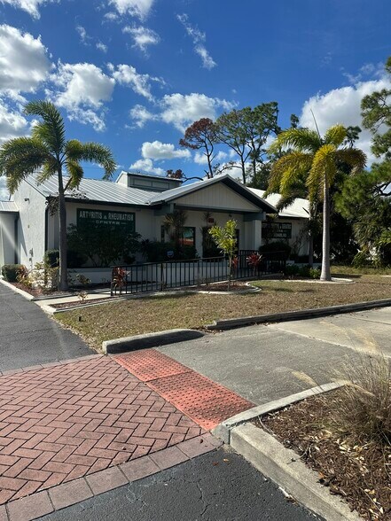 More Photos Of 2841 Tamiami Trl, Port Charlotte Medical For Sale