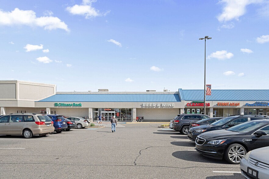 More Photos Of 471 S Oxford Valley Rd, Fairless Hills Unknown For Lease