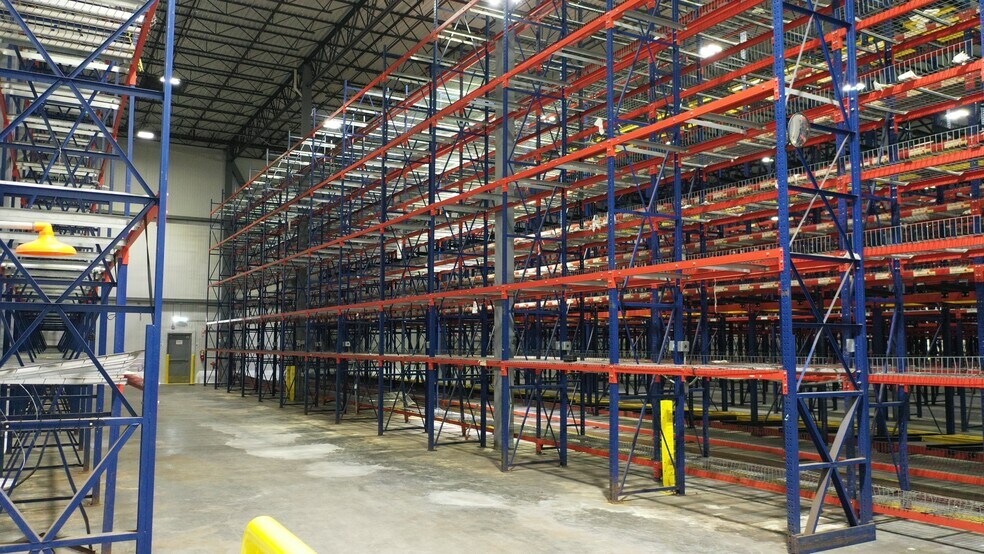More Photos Of 3737 N Broadway, Saint Louis Refrigeration Cold Storage For Lease
