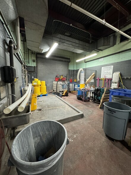 More Photos Of 167 Moore Rd, Weymouth Food Processing For Lease