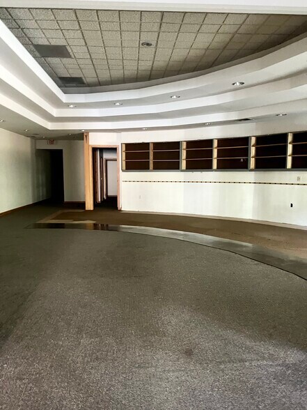 More Photos Of 8 S Main St, Terryville Unknown For Lease