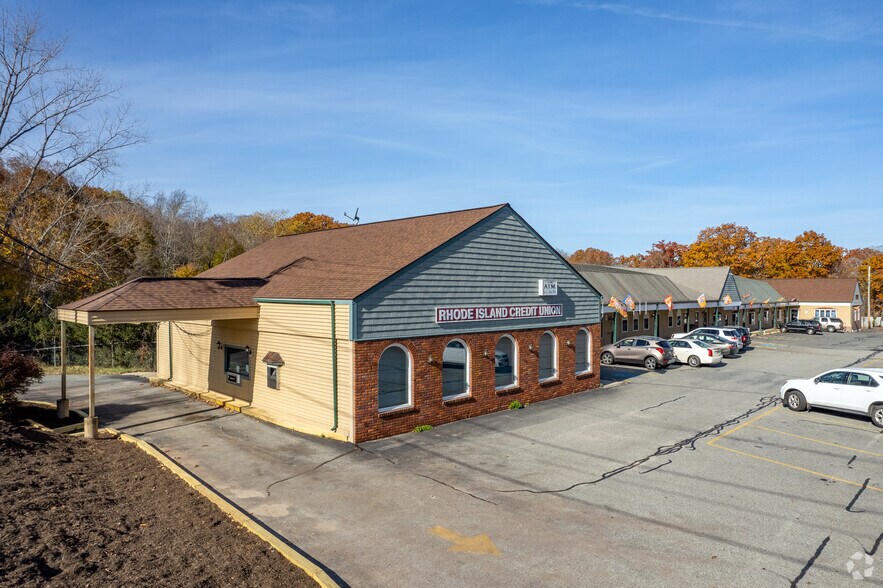 More Photos Of 40-82 N Main St, Pascoag Unknown For Lease