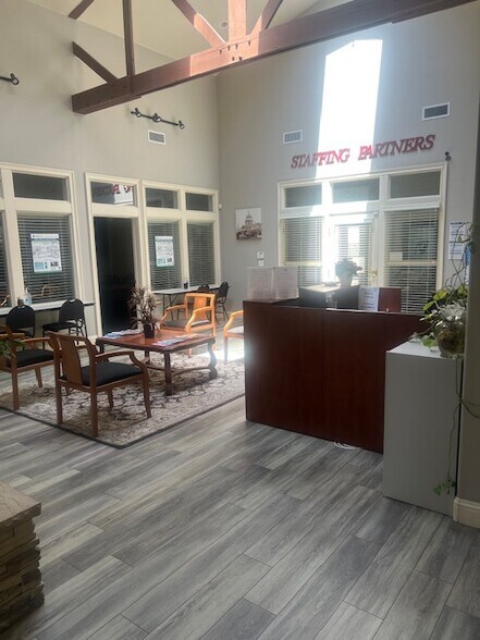 More Photos Of 1231 8th St, Modesto Office For Lease