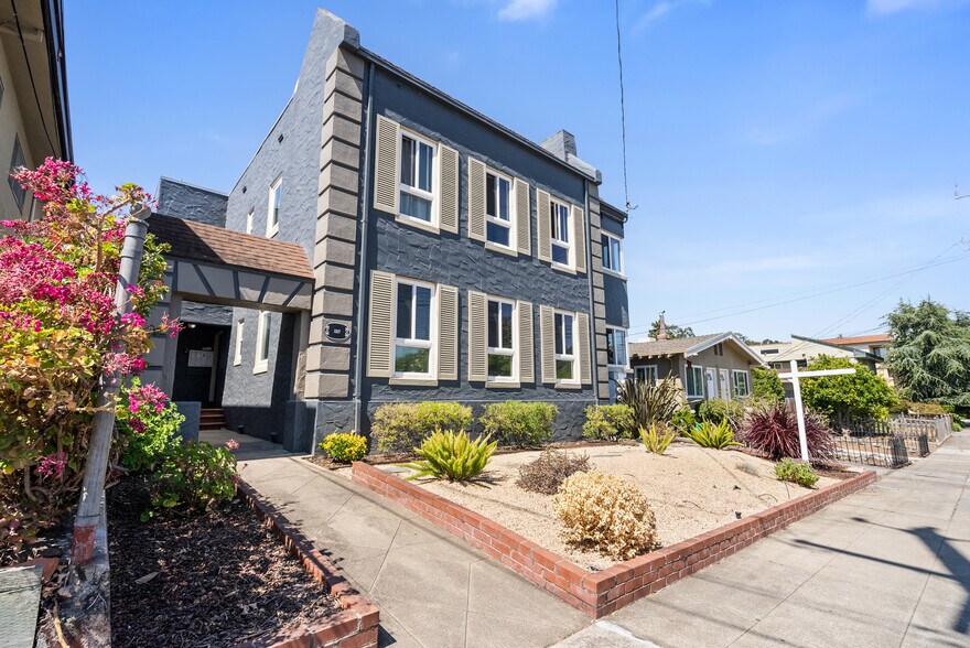 Primary Photo Of 1217 Capuchino Ave, Burlingame Apartments For Sale