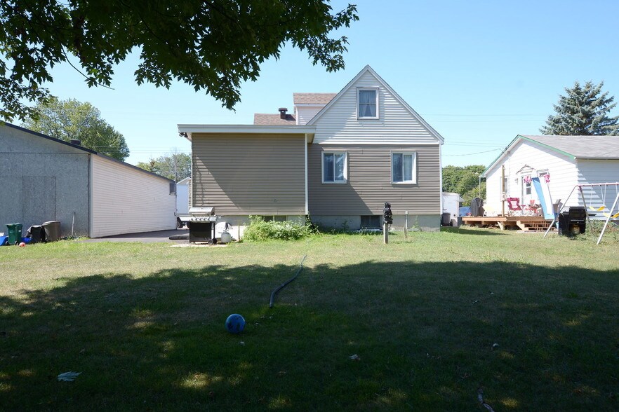 More Photos Of 8715-8717 Bank St, Vernon Industrial For Sale