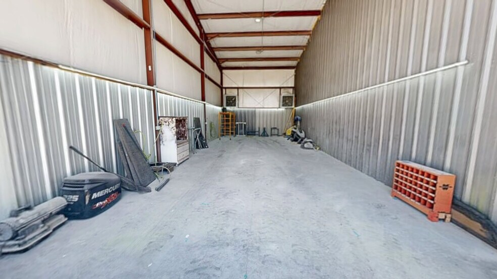 More Photos Of 195 N Highway 62, Rogers Warehouse For Sale