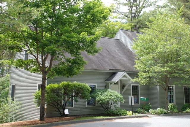 More Photos Of 160 Palmer Ct, White River Junction Office For Sale