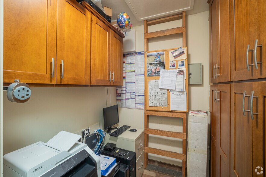 More Photos Of 101-105 Serra Way, Milpitas Freestanding For Lease