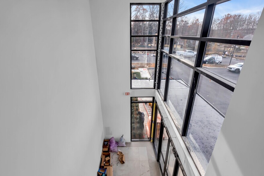 More Photos Of 705 Brewers Bridge Rd, Jackson Office For Lease