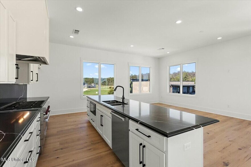 More Photos Of 253 N Natchez Dr, Madison Apartments For Sale