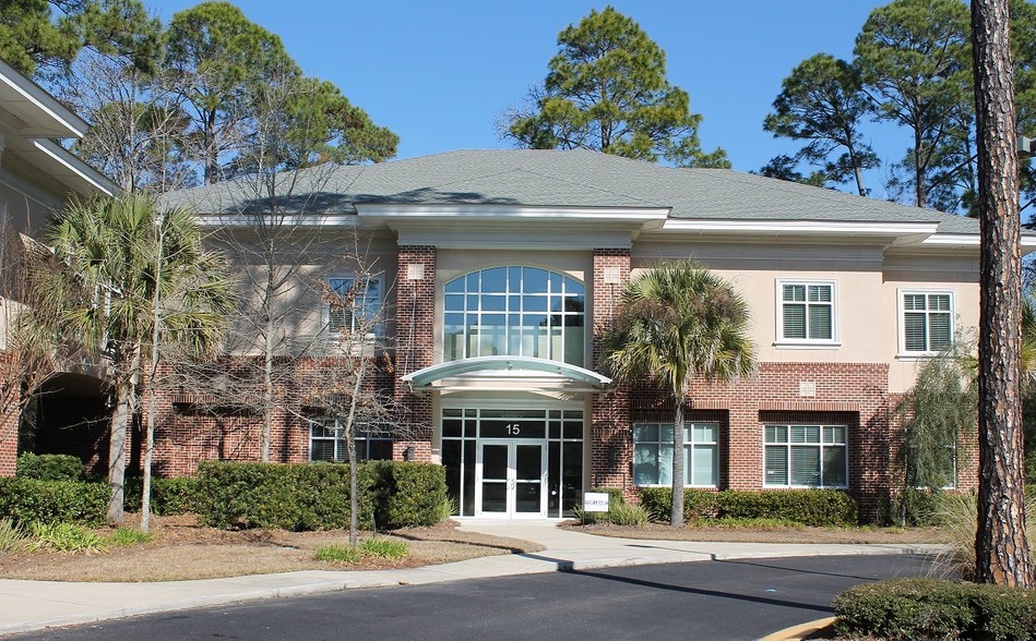 Primary Photo Of 15 Hospital Center Cmn, Hilton Head Island Medical For Lease