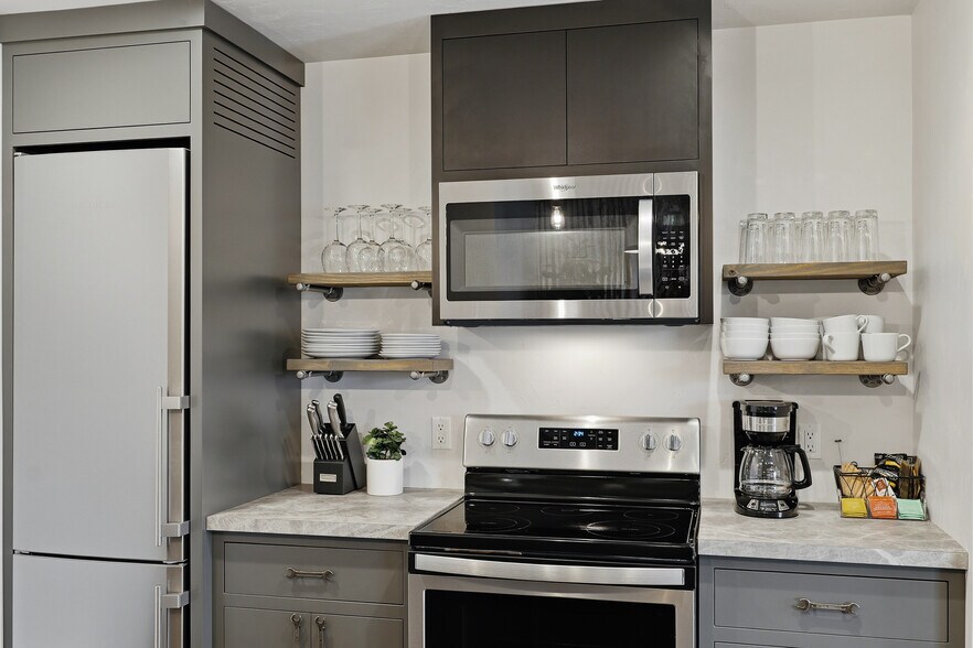 More Photos Of 171 E Rhine St, Elkhart Lake Apartments For Sale
