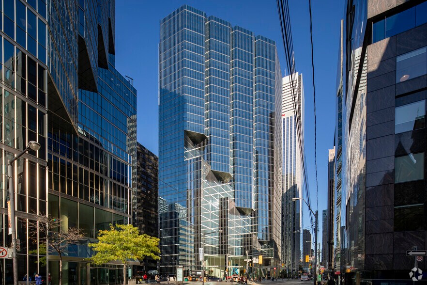 More Photos Of 150 King St W, Toronto Office For Lease