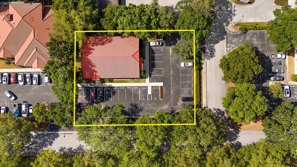More Photos Of 700 Doctors Ct, Leesburg Medical For Sale