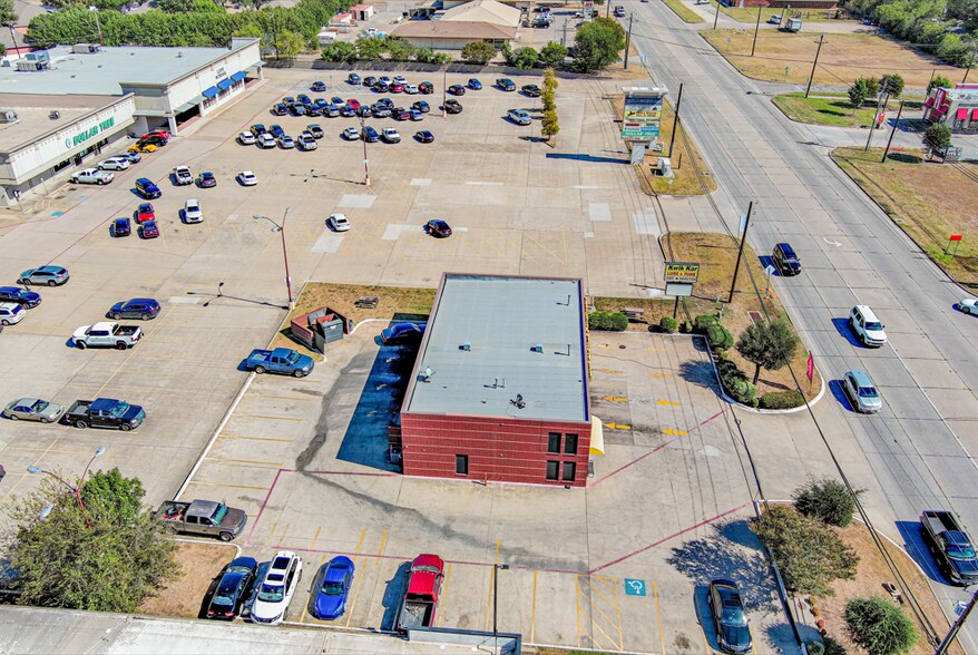 More Photos Of 134 E Ovilla Rd, Red Oak Auto Repair For Sale