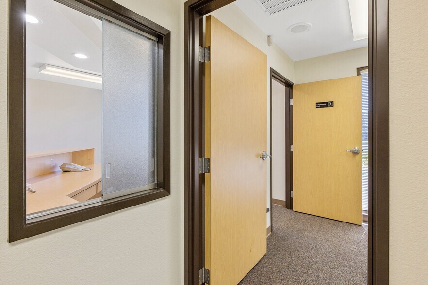More Photos Of 561 N Alta Ave, Dinuba Medical For Lease