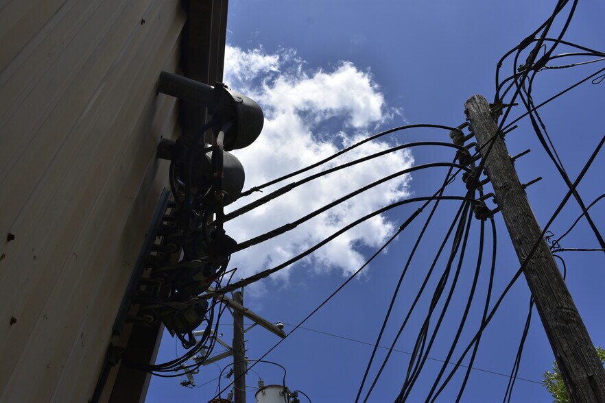 More Photos Of 1112 Kentucky Ave, South Houston Warehouse For Lease