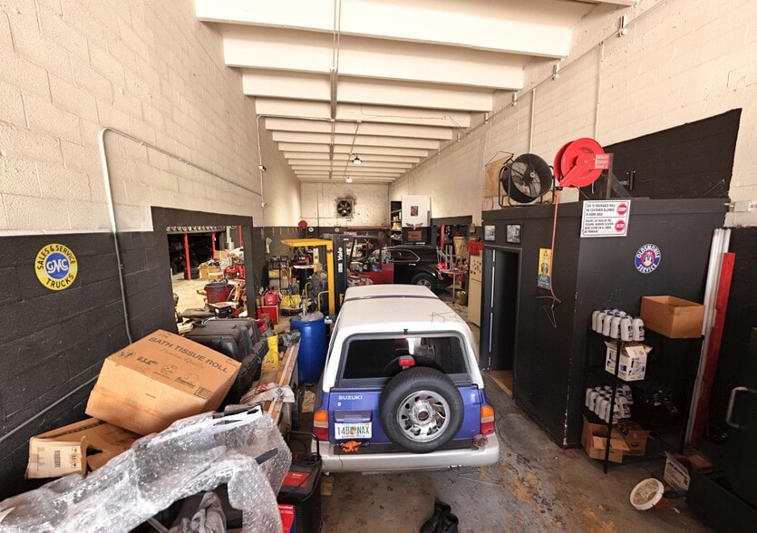 More Photos Of 12432-12454 SW 128th St, Miami Warehouse For Sale