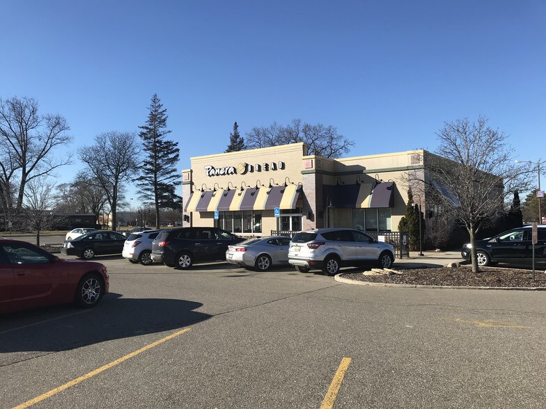 More Photos Of 35300 Warren Rd, Westland Restaurant For Sale