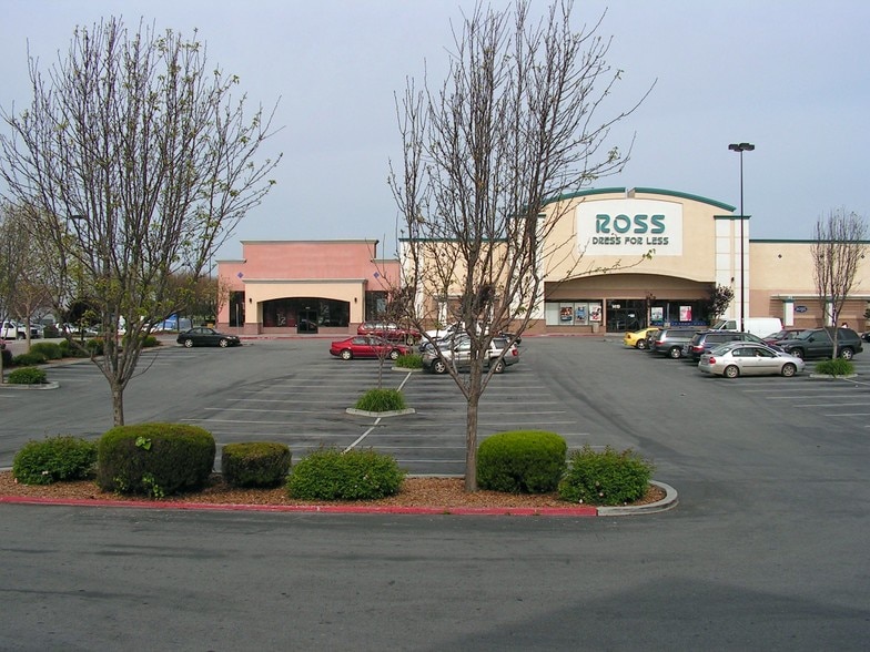 More Photos Of 1265-1295 N Davis Rd, Salinas Unknown For Lease