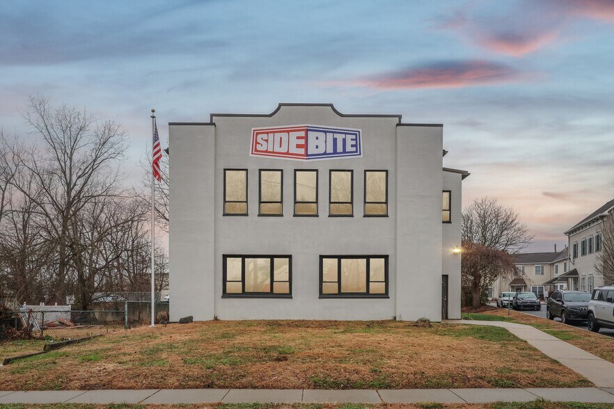 Primary Photo Of 2595 Yardville Hamilton Square Rd, Hamilton Office For Sale