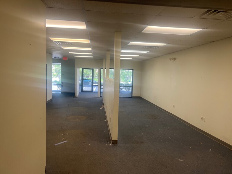 More Photos Of 2512 NE 1st Blvd, Gainesville Unknown For Lease