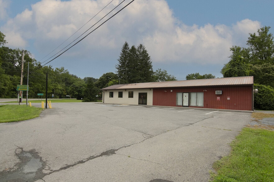 More Photos Of 1931 Alta Dr, Alderson General Retail For Sale