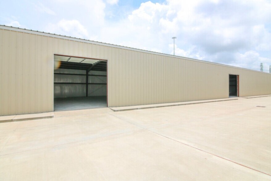 More Photos Of 8051 S Sam Houston Pky, Houston Unknown For Lease