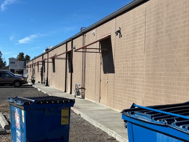 More Photos Of 51538-51546 Hwy 97 ("The Dalles-California Hwy'), La Pine General Retail For Sale