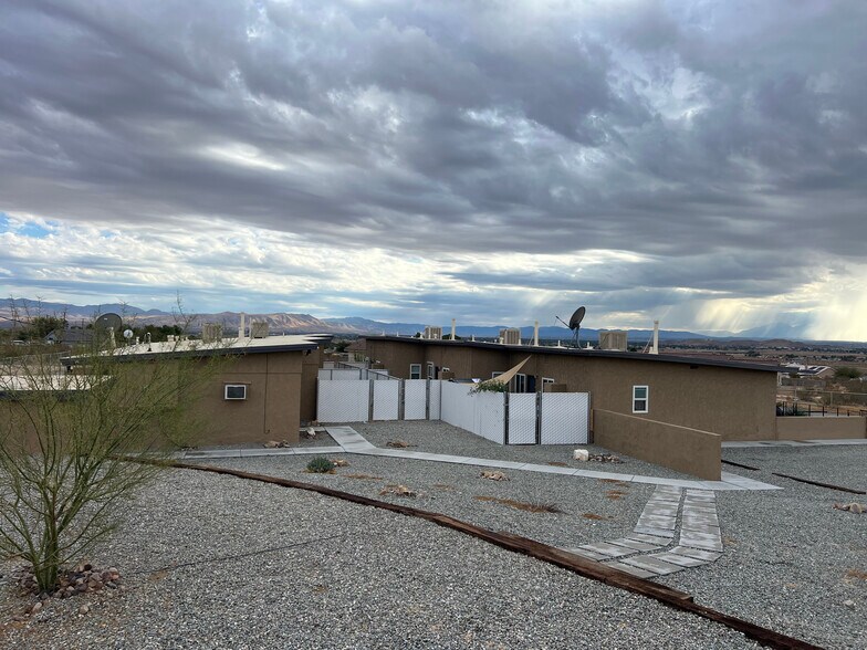 More Photos Of 26650 Chipeta Rd, Apple Valley Apartments For Sale