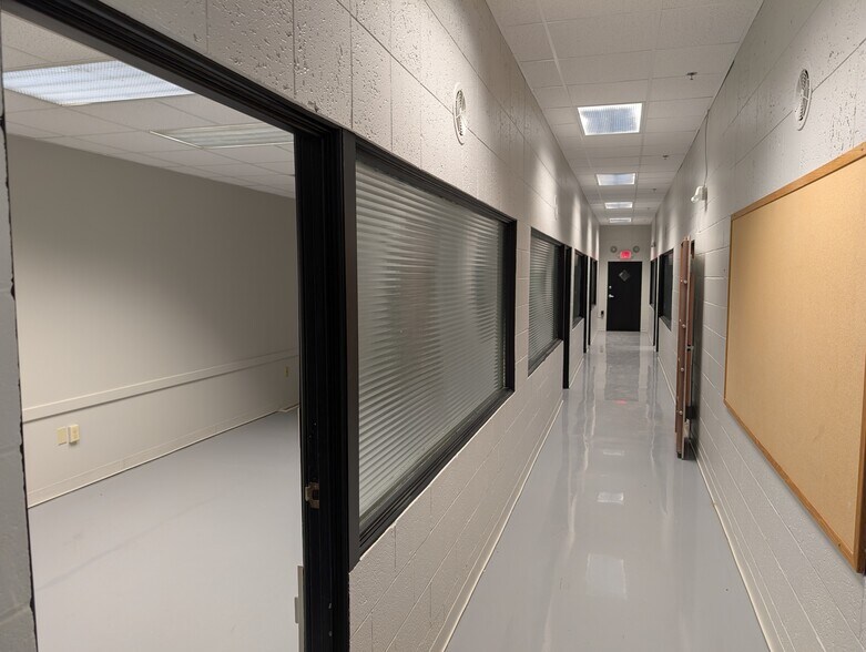 More Photos Of 126 Avenue C, Springfield Manufacturing For Lease