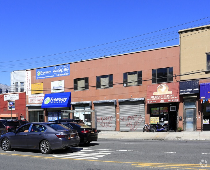 More Photos Of 2415 E Tremont Ave, Bronx General Retail For Lease