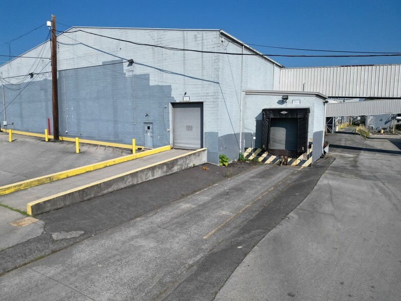 More Photos Of 540 E Broadway, Newport Manufacturing For Lease